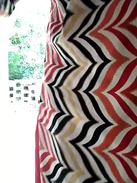 Snapshot of Hot-rubina chatting on 09-13-25, 04:12 Hot-rubina online show from 09-13-25, 04:12