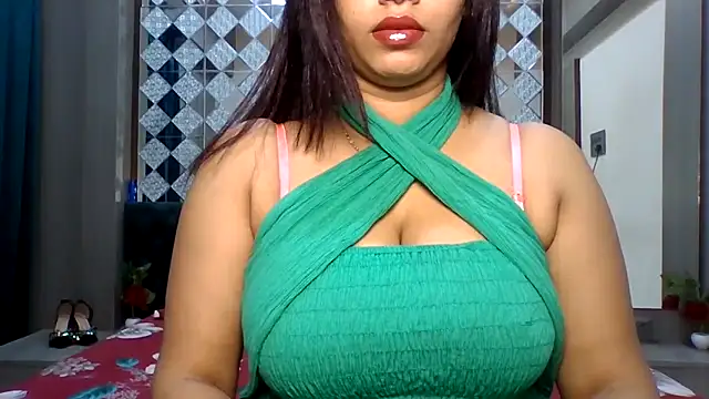 sparkling queen online show from 04-17-26, 12:24