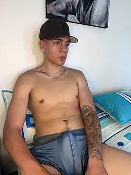 santiago sosa24 online show from 05-22-26, 03:17