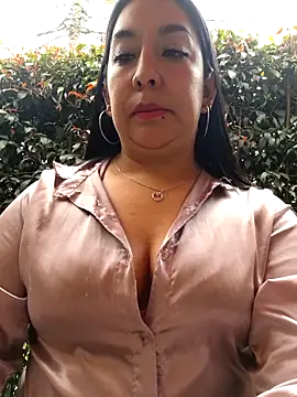 Bella keny online show from 02-07-26, 04:33