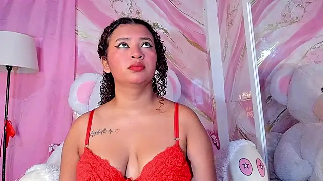 Snapshot of JessyZoe chatting on 05-28-26, 02:58 JessyZoe online show from 05-28-26, 02:58