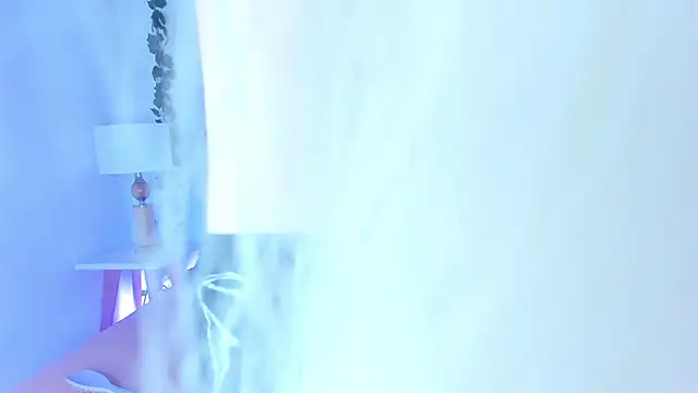 Snapshot of SophieHill_gh chatting on 01-28-25, 11:07 SophieHill gh online show from 01-28-25, 11:07