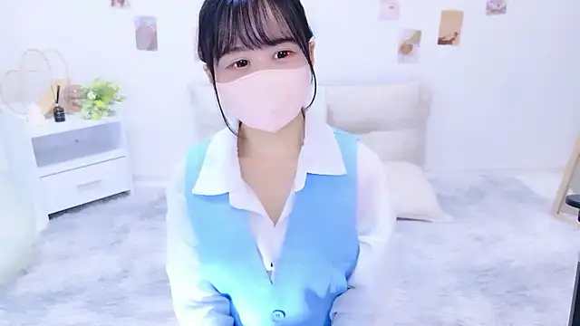 Snapshot of chihiro_ri chatting on 09-17-25, 07:10 chihiro ri online show from 09-17-25, 07:10