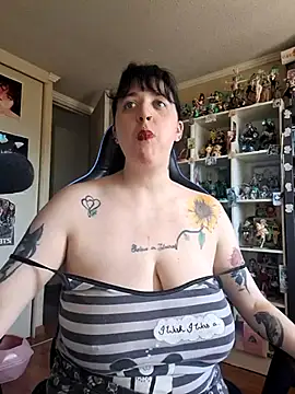 Snapshot of Sora_eroneko chatting on 11-14-25, 01:54 Sora eroneko online show from 11-14-25, 01:54