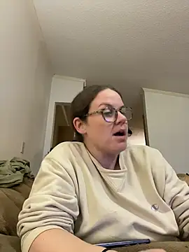 velvetta  online show from 11-24-25, 05:40