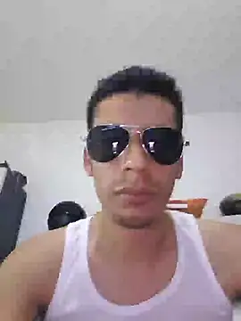 josehot151515 online show from 01-04-25, 04:12