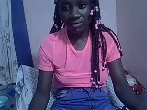 Snapshot of Petite_rider chatting on 02-03-25, 09:39 Petite rider online show from 02-03-25, 09:39