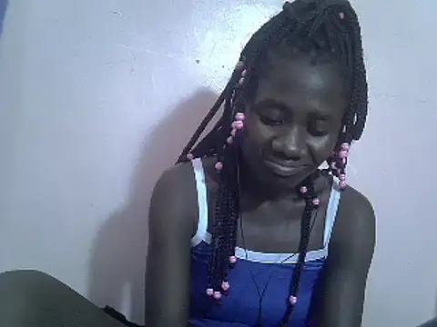 Snapshot of Petite_rider chatting on 02-07-25, 08:44 Petite rider online show from 02-07-25, 08:44