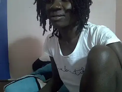 Snapshot of Petite_rider chatting on 02-24-25, 02:48 Petite rider online show from 02-24-25, 02:48