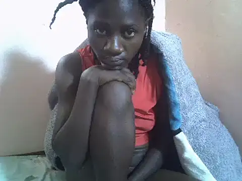 Snapshot of Petite_rider chatting on 03-21-25, 07:44 Petite rider online show from 03-21-25, 07:44