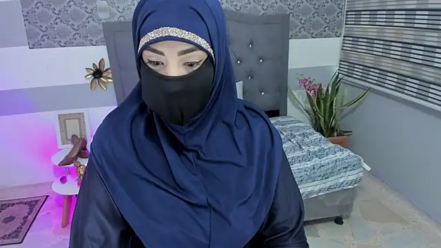 Snapshot of Jalima_sabag chatting on 06-12-26, 03:22 Jalima sabag online show from 06-12-26, 03:22