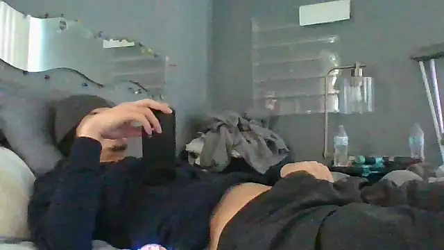 gifted723 online show from 11-30-25, 06:34