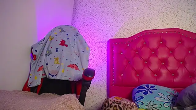 luly pink online show from 03-14-26, 03:34