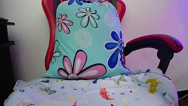 luly pink online show from 03-20-26, 03:33