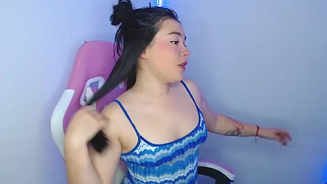 nahia  2 online show from 12-15-25, 07:40