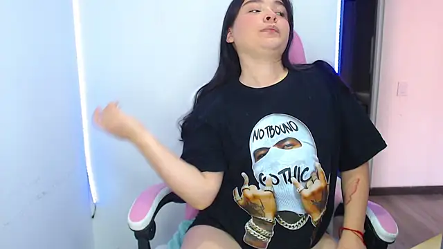 nahia  2 online show from 12-18-25, 07:09