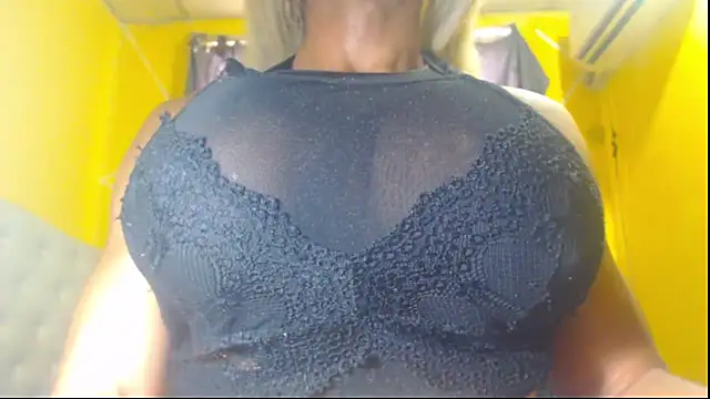 DanielaMuscleTS online show from 12-05-24, 07:49