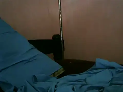 Snapshot of Bigras0011 chatting on 03-14-25, 03:37 Bigras0011 online show from 03-14-25, 03:37