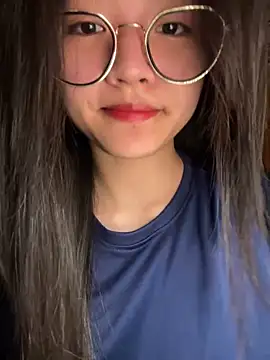 Krixxi22 online show from 11-30-25, 02:32