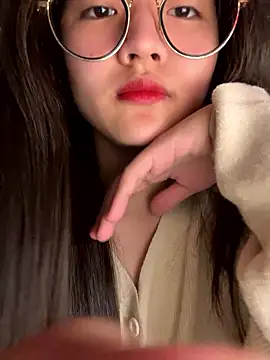 Krixxi22 online show from 01-08-26, 02:52