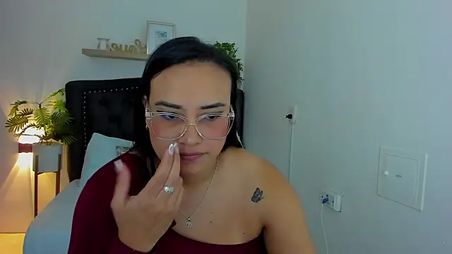 zoe danae  online show from 03-08-25, 12:09