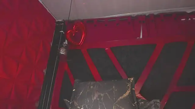 Taylor-hardcore online show from 10-22-25, 02:39