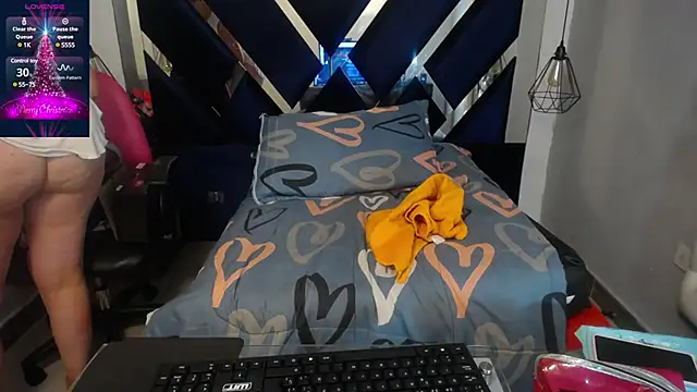 maissa-luvv online show from 12-16-24, 06:05