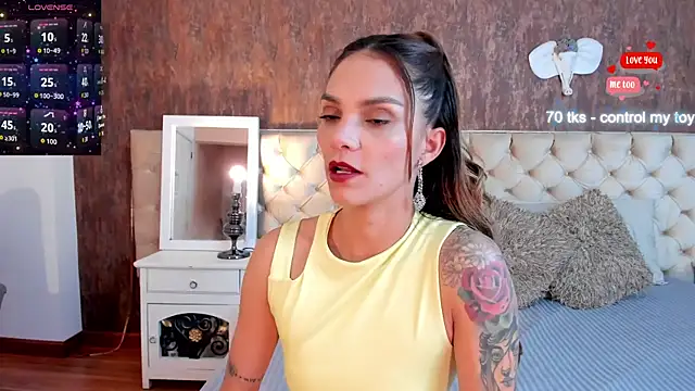 Snapshot of MeganLorensx chatting on 06-24-26, 08:41 MeganLorensx online show from 06-24-26, 08:41