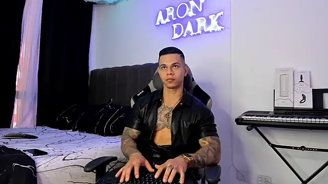 Aron Dark online show from 01-10-25, 03:16