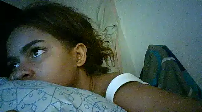 Bellabeltrann online show from 01-15-25, 06:22