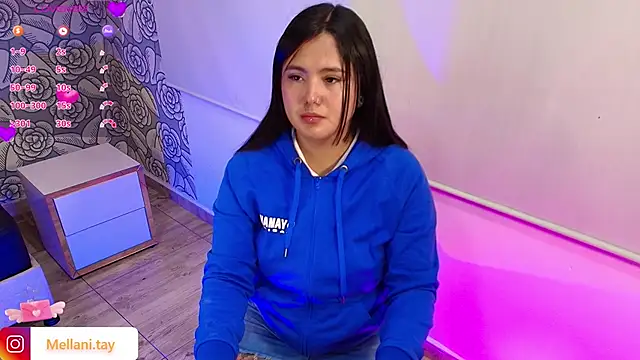 Snapshot of Mellani_tay chatting on 02-20-25, 04:18 Mellani tay online show from 02-20-25, 04:18
