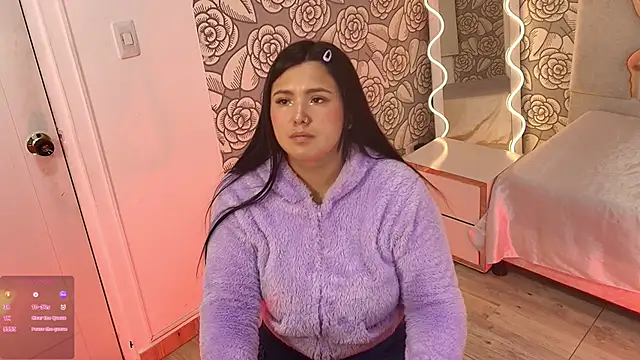 Snapshot of Mellani_tay chatting on 02-22-25, 03:12 Mellani tay online show from 02-22-25, 03:12