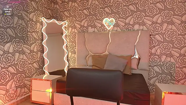 Snapshot of Mellani_tay chatting on 02-28-25, 09:25 Mellani tay online show from 02-28-25, 09:25