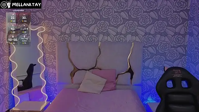 Snapshot of Mellani_tay chatting on 09-18-25, 03:19 Mellani tay online show from 09-18-25, 03:19