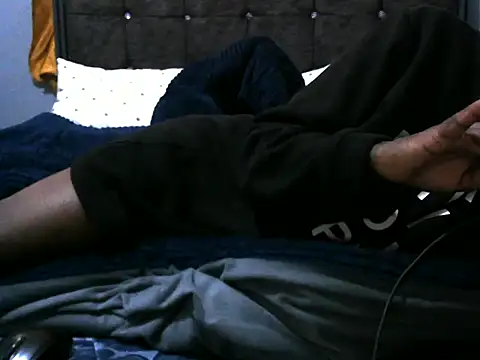 pointy bloom online show from 09-26-25, 03:32