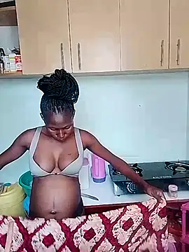 LOVELY-2BERRY online show from 02-15-26, 06:54