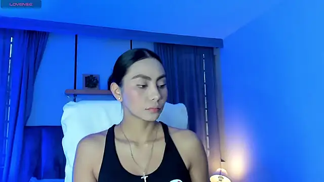 nichole bree  online show from 02-20-25, 12:04