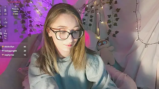 Snapshot of monlight__dana chatting on 12-03-24, 04:50 monlight  dana online show from 12-03-24, 04:50