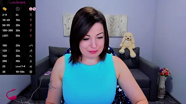 Emily Midlton online show from 10-28-25, 07:23