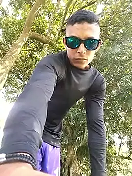 Demiansteven2 online show from 11-18-25, 06:01