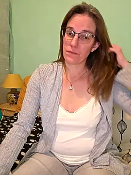 SpiceLea online show from 11-30-25, 05:17