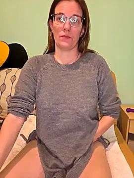 SpiceLea online show from 01-06-26, 05:05