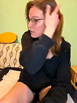 SpiceLea online show from 02-05-26, 01:16