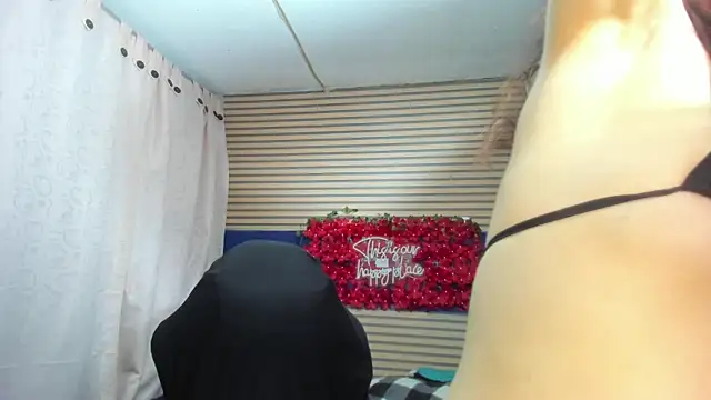 Snapshot of rosse_2504 chatting on 05-22-26, 12:22 rosse 2504 online show from 05-22-26, 12:22