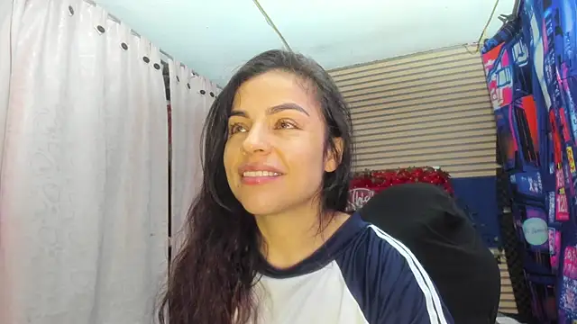 Snapshot of rosse_2504 chatting on 07-15-26, 12:43 rosse 2504 online show from 07-15-26, 12:43