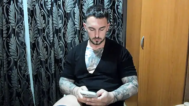 Jonmusclemaster online show from 04-16-26, 09:39