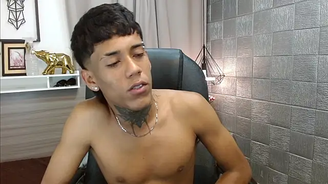 Alan Cute18 online show from 02-28-26, 04:08