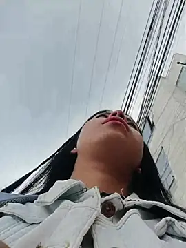  andrea30 online show from 10-21-25, 12:17