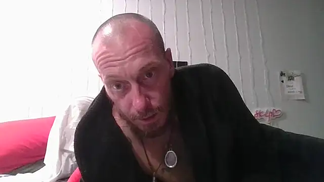 Snapshot of deepinnnnn chatting on 07-12-26, 06:26 deepinnnnn online show from 07-12-26, 06:26