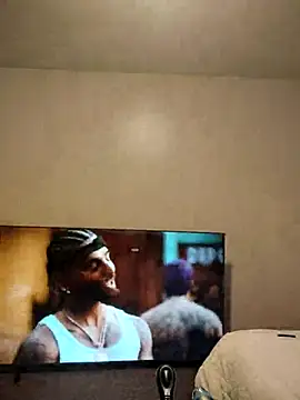 Snapshot of Oviedo174 chatting on 03-03-26, 12:00 Oviedo174 online show from 03-03-26, 12:00